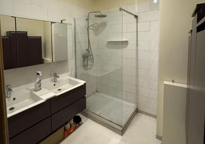 Pose de nouvelles canalisations à Mons